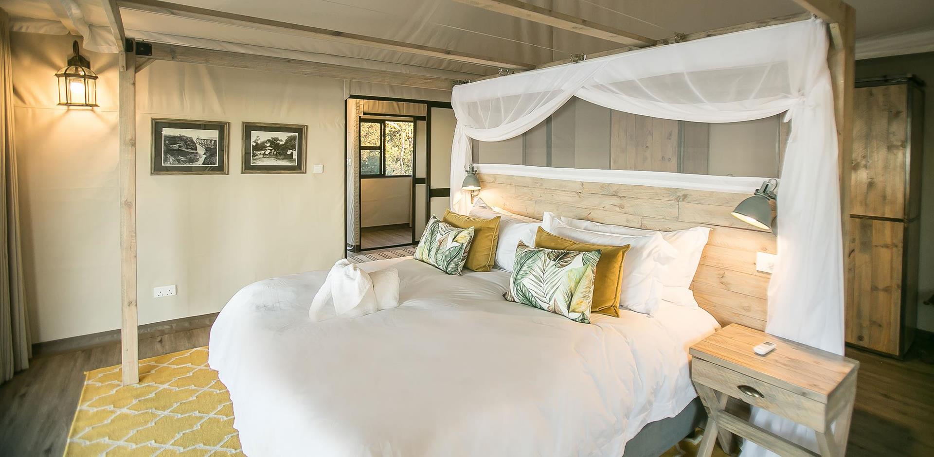 Bedroom, Old Drift Lodge, Zimbabwe, A&K