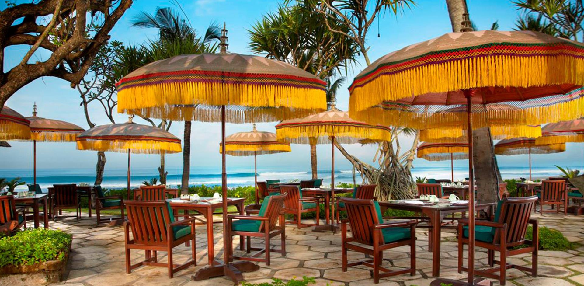 Beach dining, The Oberoi Bali, Indonesia