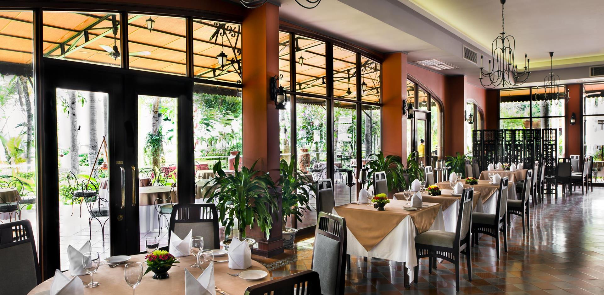 Dining room, Victoria Can Tho Resort, Vietnam