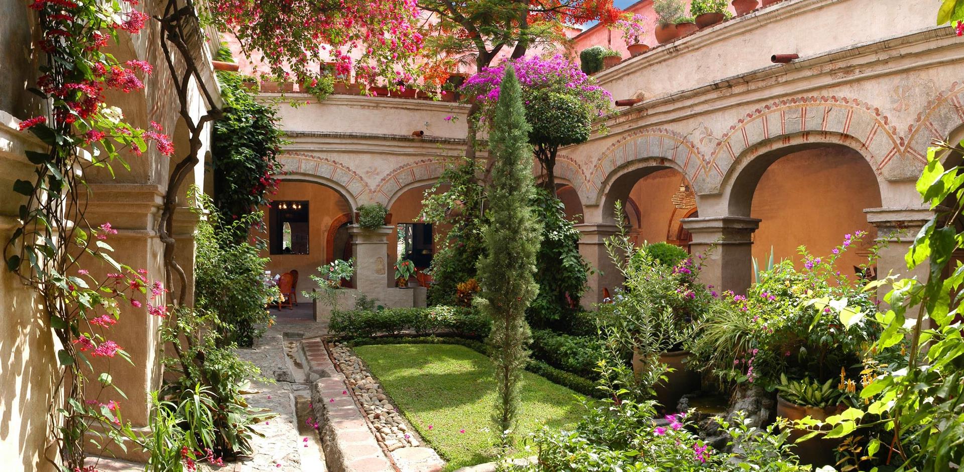 Courtyard, Quinta Real Oaxaca, Mexico