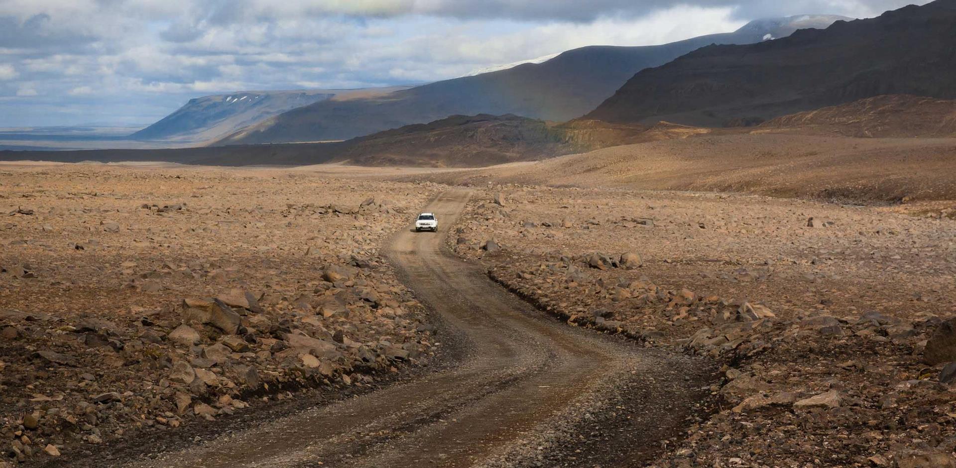 Rugged Iceland jeep tour