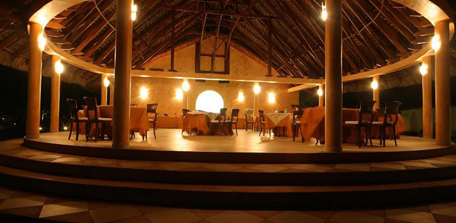 Dining area, Amarina Hotel, Madagascar, A&K