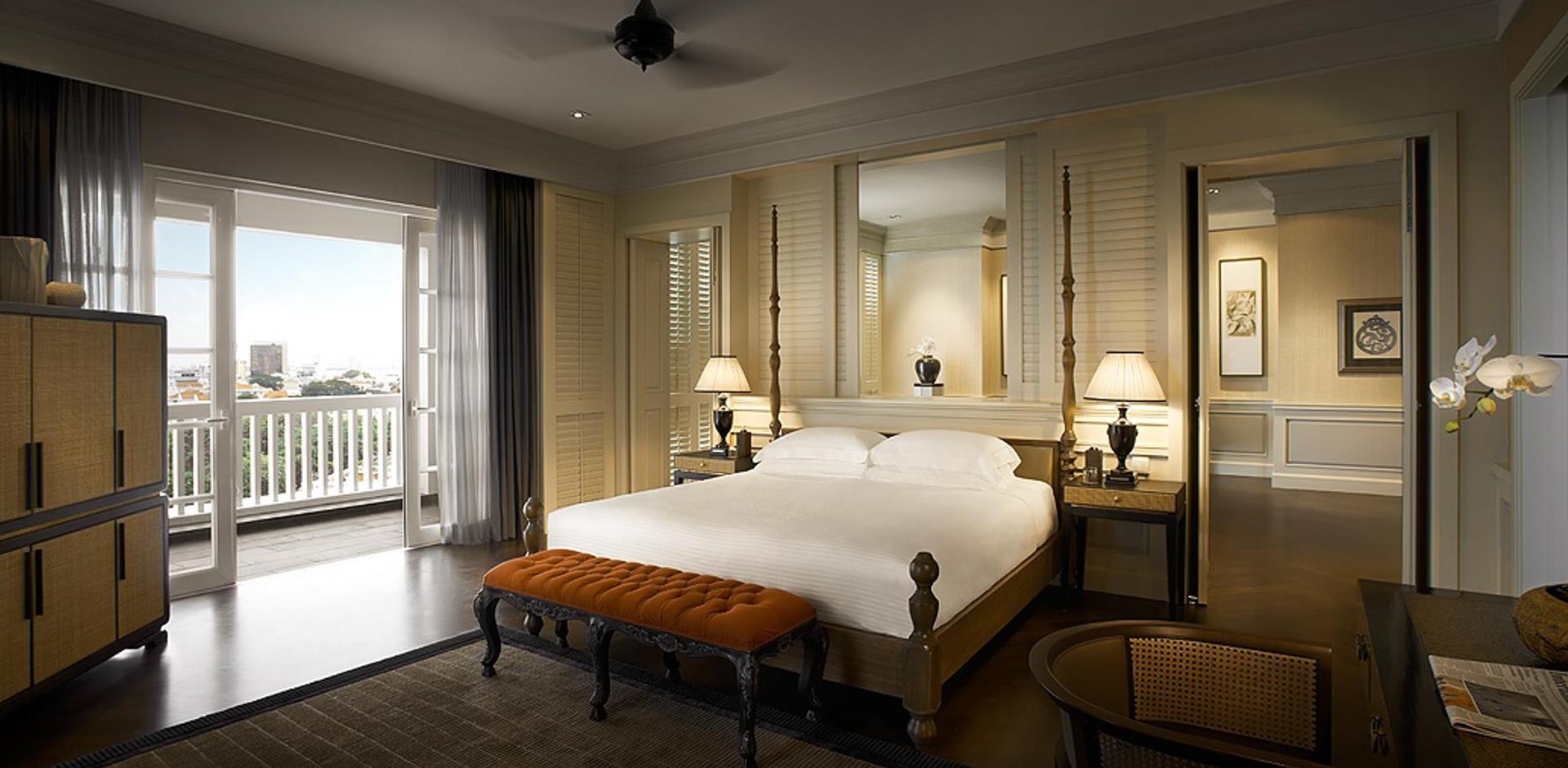 Bedroom, Eastern & Oriental Hotel, Malaysia
