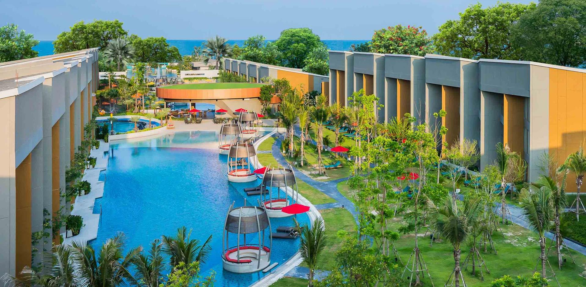 Pool and gardens, Avani Hua Hin Resort & Villas, Thailand