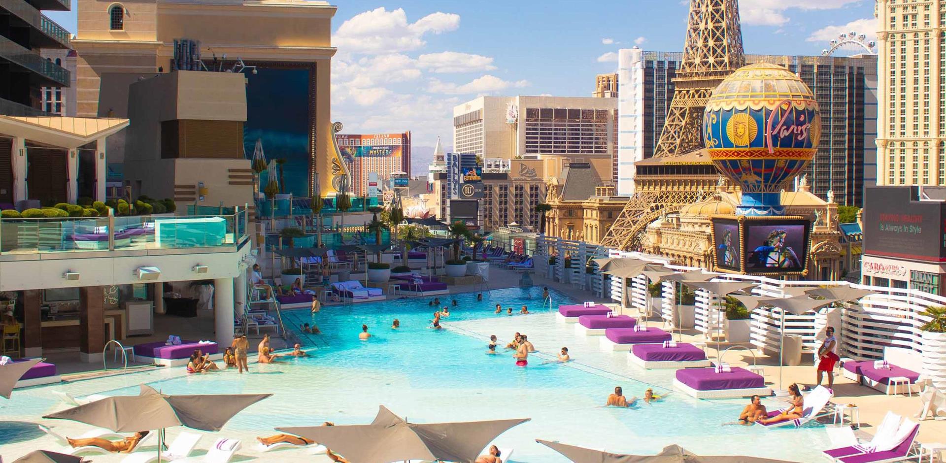 Pool, Cosmopolitan, Las Vegas, USA