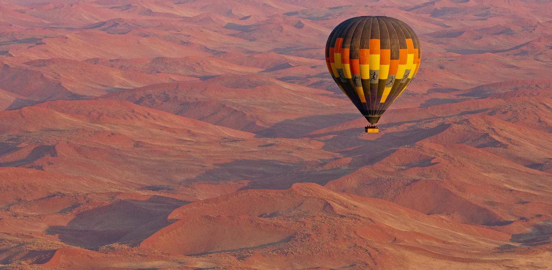 A&K Namibia experience: Balloon ride over Kulala