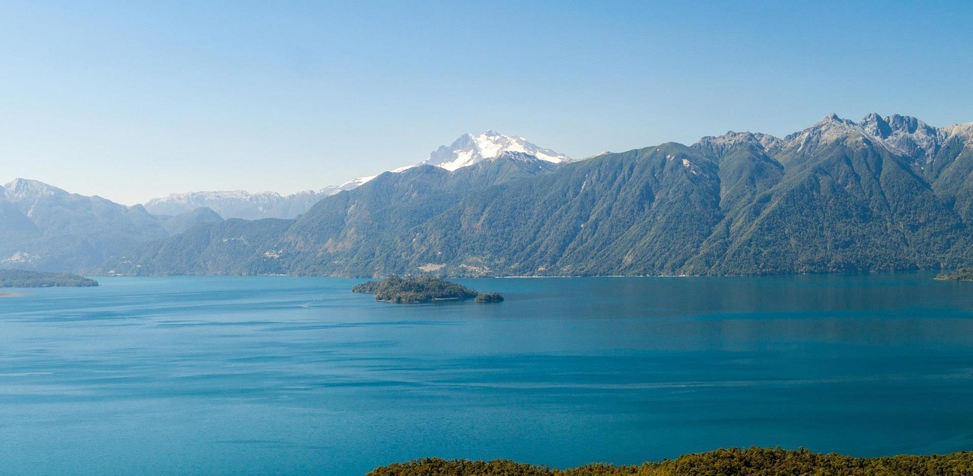 Lago Todos los Santos, Chile